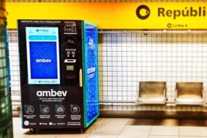 Retorna Machine: Máquinas para troca de embalagens por serviços e créditos