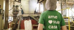 Empresa de móveis usa embalagens 100% recicláveis
