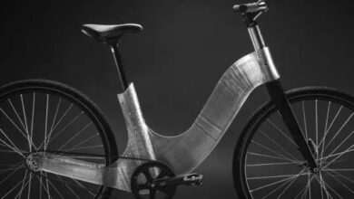 Foto de Bicicleta de policarbonato, Plástico salva vidas e Uniforme de plástico