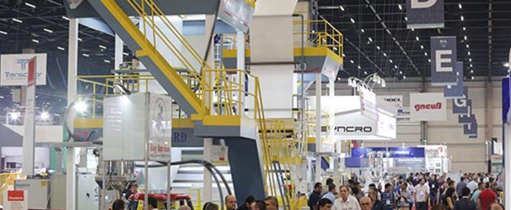Feira do plástico volta ao estilo presencial Feira do plástico volta ao estilo presencial