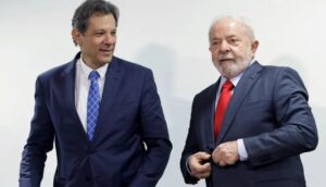 Governo brasileiro zera imposto de importação de máquinas industriais