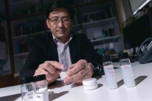 Plástico comestível para embalagens alimentícias