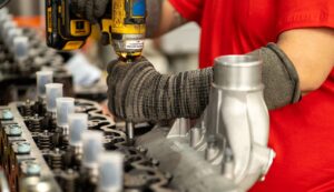 Indústria registra recuo na produção em junho