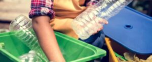 Maior índice de reciclagem, Bactérias decompõem PET e Plástico como pagamento