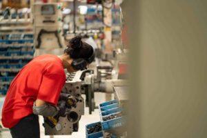 Indicadores industriais mostram contraposição de aumentos e quedas