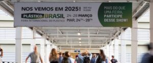 Plástico Brasil: ABIMAQ e ABIPLAST firmam parceria 