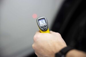 Não usar medidores de espessura pode comprometer a precisão nos processo industriais