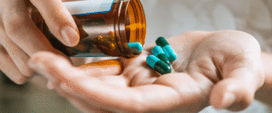 Paracetamol feito de resíduos plásticos? Cientistas descobrem como fazer a transformação