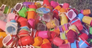 Mistura inconsistente: o desafio da homogeneidade em plásticos reciclados