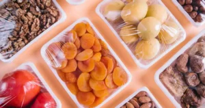Biopolímeros ganham função estratégica nas embalagens de alimentos