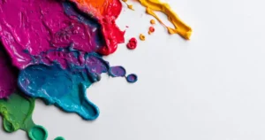 Misturas incompatíveis de coloração comprometem o desempenho do plástico