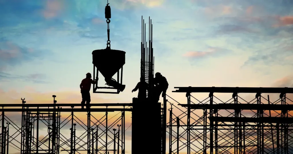 Construção civil lidera consumo de plástico no Brasil