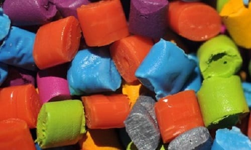 Masterbatches coloridos - Poliversal - Plásticos e Tecnologia S.A.