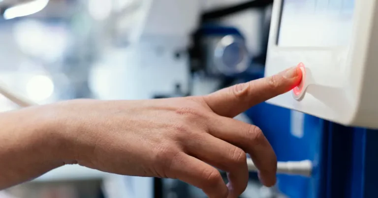 O que é regrind, quando usar material reprocessado é tecnicamente aceitável e quando é um erro que custa o cliente