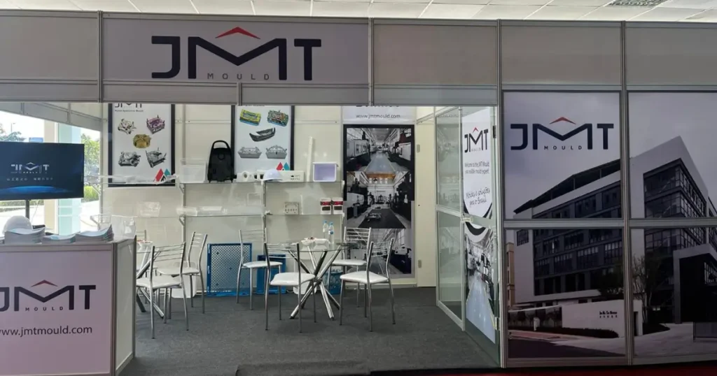 Bolsa de Injetoras participa de mais uma Interplast e representa a JMT Mould no Brasil